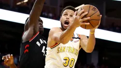 Stephen Curry vs. Toronto Raptors en la NBA.