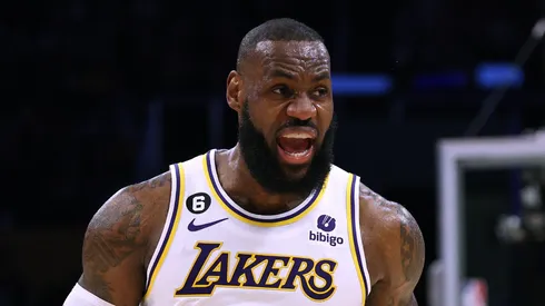 LeBron James con Los Angeles Lakers en la NBA 2023.