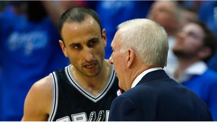 Emanuel Ginóbili y Gregg Popovich.