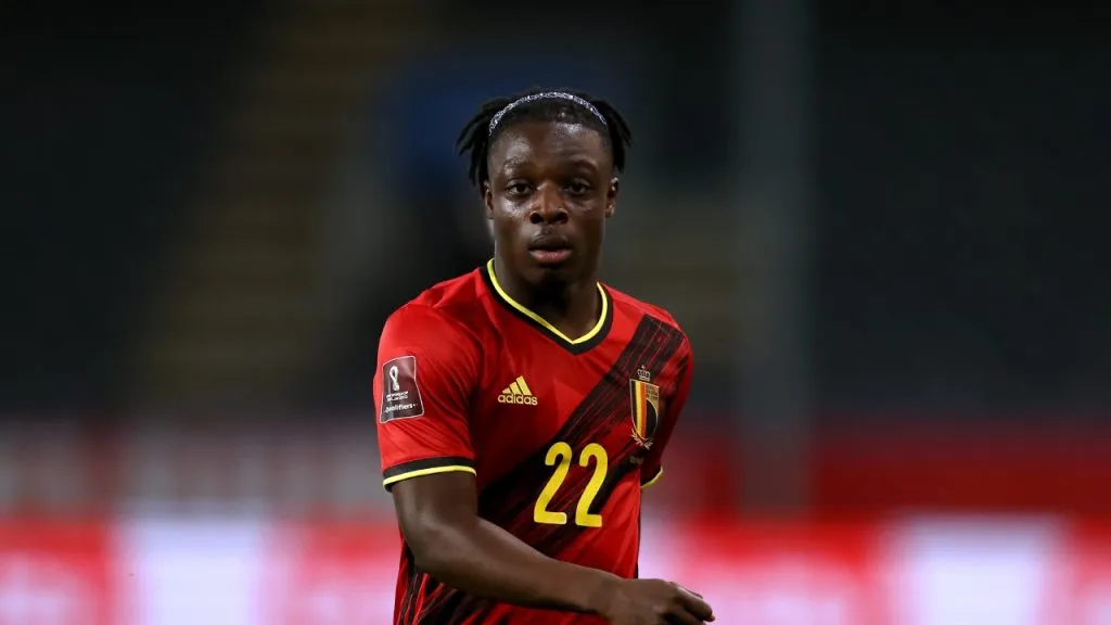 Jérémy Doku está cerca de Manchester City.