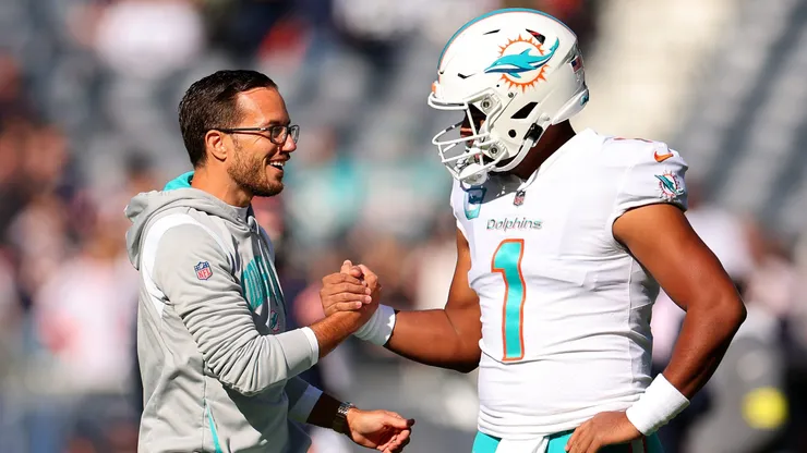 Mike McDaniel busca corregir los errores de la temporada pasada de los Miami Dolphins.