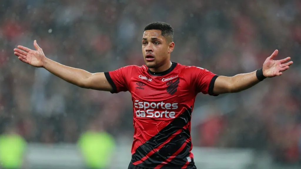 Vitor Roque, entre Barcelona y Athletico Paranaense (Getty Images).