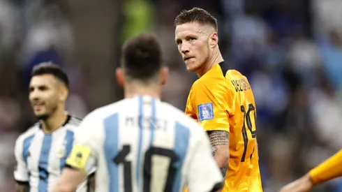 Hizo enojar a Messi y ahora Weghorst jugará a préstamo en otro club