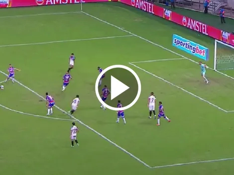 VIDEO: terrible fierrazo de zurda de Espinoza para que Libertad se ilusione