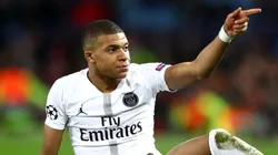 El PSG retiró las camisetas de Kylian Mbappé de las tiendas oficiales. Getty Images.