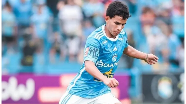 Jhilmar Lora le dice que no a Alianza Lima y define su futuro