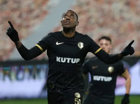 ¿Jaime Ayoví vino a retirarse en Emelec? El delantero responde