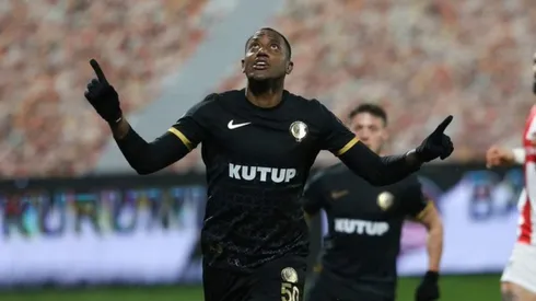 El 9 se refirió a su futuro en Emelec