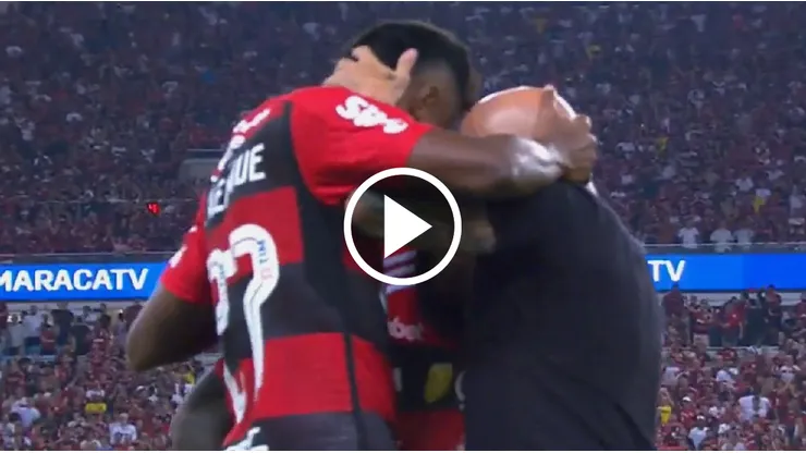 Gesto de respaldo: Bruno Henrique festejó su gol con Sampaoli