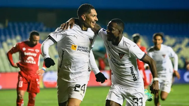 Liga de Quito venció a Ñublense con gol de Paolo Guerrero