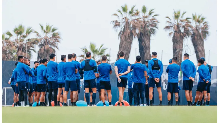 Alianza Lima conversó con 2 técnicos de lujo y contrató a Mauricio Larriera
