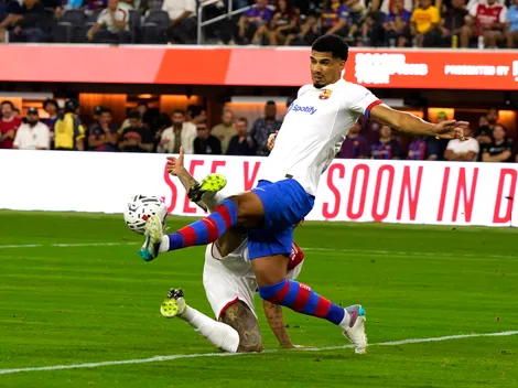 Lo mira Bielsa: El importante logró de Ronald Araújo en la pretemporada de Barcelona