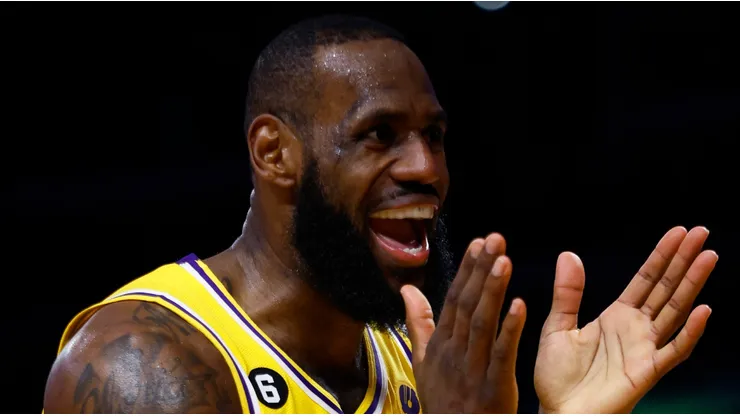 LeBron James con Los Angeles Lakers en la NBA 2023.