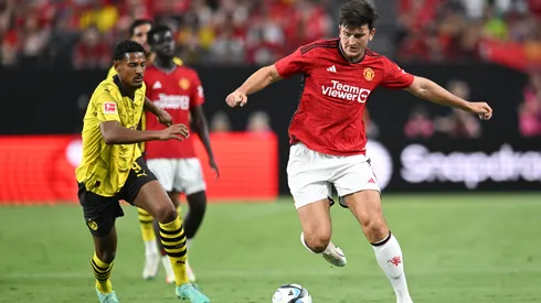 El central no logra afianzarse en el Manchester United y busca salir esta temporada