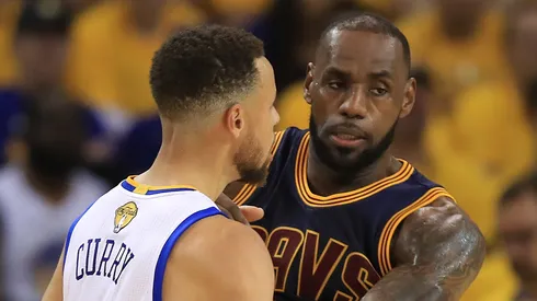 Stephen Curry y LeBron James.
