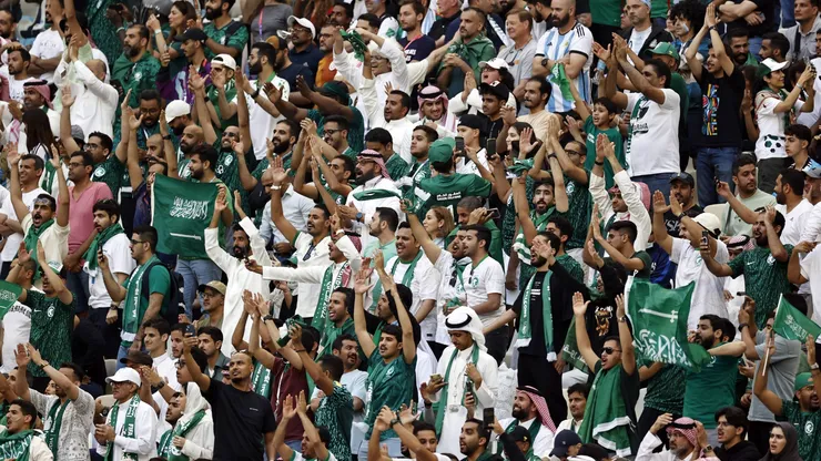 La marea verde de Arabia Saudita se mete de lleno en el deporte.