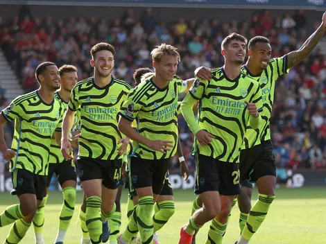 Arsenal goleó y le recortó distancia a Manchester City