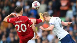 Liverpool y Tottenham se enfrentan por la Premier League.