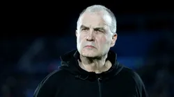 Marcelo Bielsa, entrenador de Uruguay, gana juicio millonario.