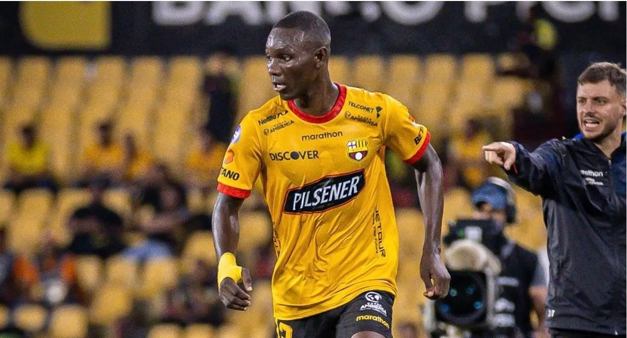 Janner Corozo seguirá su carrera en Barcelona SC. Foto: API.