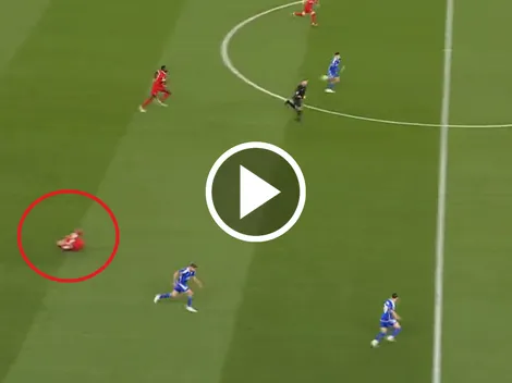 Leicester madrugó a Liverpool con un polémico gol en la Copa de la Liga