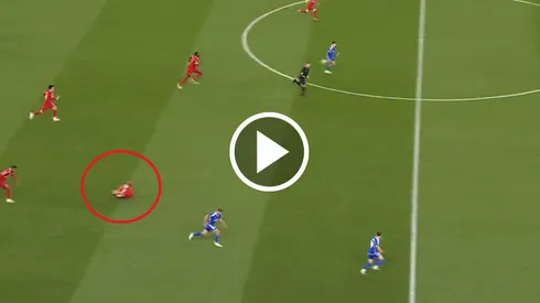 Leicester madrugó a Liverpool con un polémico gol en la Copa de la Liga