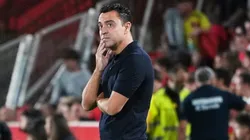 Lo sufre Xavi y todo Barcelona.