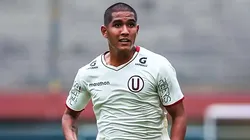 Universitario de Deportes y Roberto Siucho.