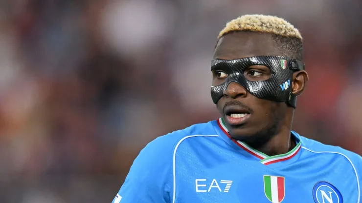 Osimhen podría denunciar a Napoli por burlarse de él en TikTok