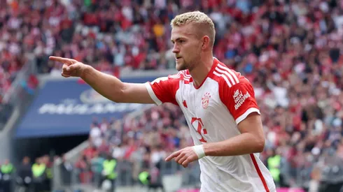 De Ligt anotó su nombre.