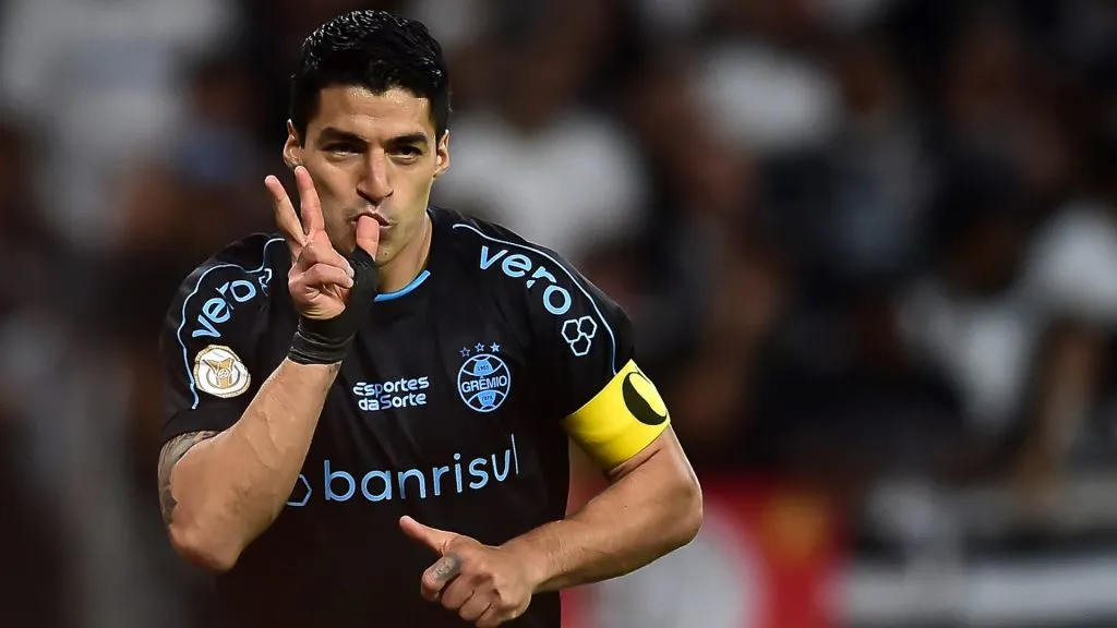 El buen momento de Suárez en Gremio le da chances de volver a la selección (Getty Images).