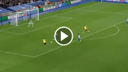 El argentino ingresó en el 68' y fue clave en el debut de AEK en Europa League