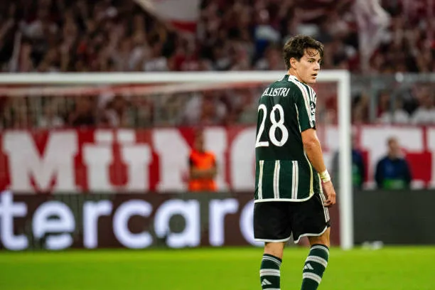 MFacundo Pellistri, elogiado por Bruno Fernandes. (Photo by Ash Donelon/Manchester United via Getty Images)