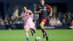 Messi tuvo que salir sorpresivamente antes del entretiempo.