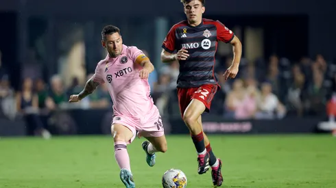 Messi tuvo que salir sorpresivamente antes del entretiempo.