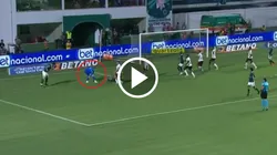 Rossi salió a kilómetros de su arco y casi termina en catástrofe para Flamengo