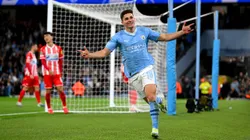 La prensa inglesa resaltó el rendimiento de Julián Álvarez en la victoria por 3 a 1 del Manchester City sobre el Estrella Roja en la primera fecha de la Champions League. Getty Images.