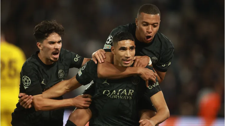 PSG quedó primero en el grupo F