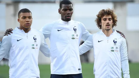 Kylian Mbappé y Antonie Griezmann se enteraron del doping positivo de Paul Pogba en la previa del Francia vs. Alemania. Getty Images.