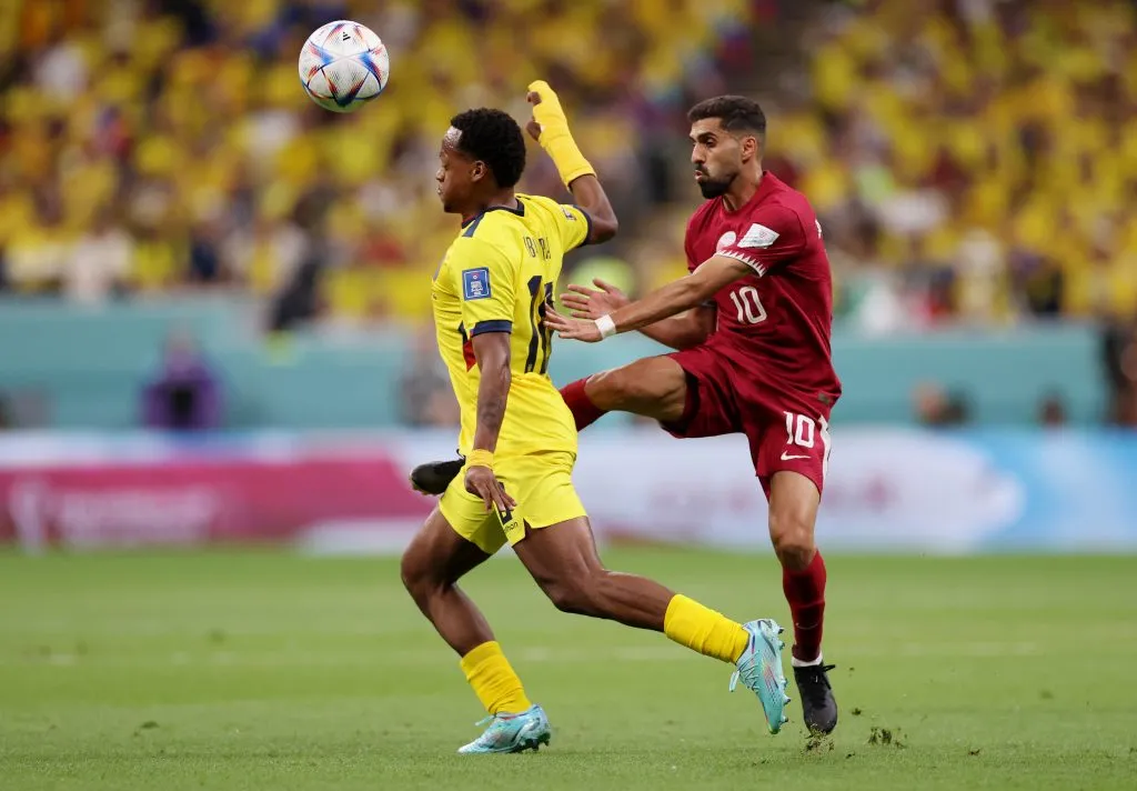 Romario Ibarra fue titular en el partido inaugural del mundial 2022. Foto: GettyImages