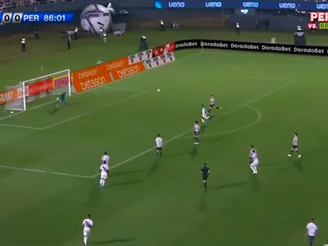 Poste evita un golazo de Guerrero de casi 30 metros de distancia