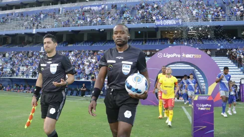 Denuncian que los árbitros de Ecuador están recibiendo amenazas