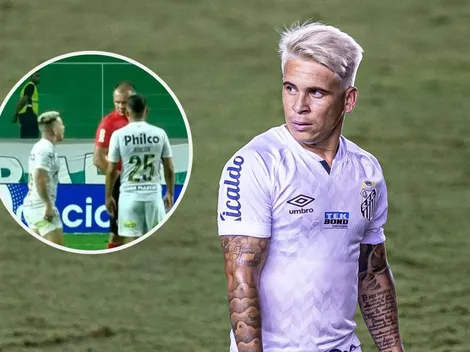 Se tuvo que disculpar: Soteldo expulsado por increpar al árbitro