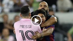 Hincha que se metió en la cancha por Messi.