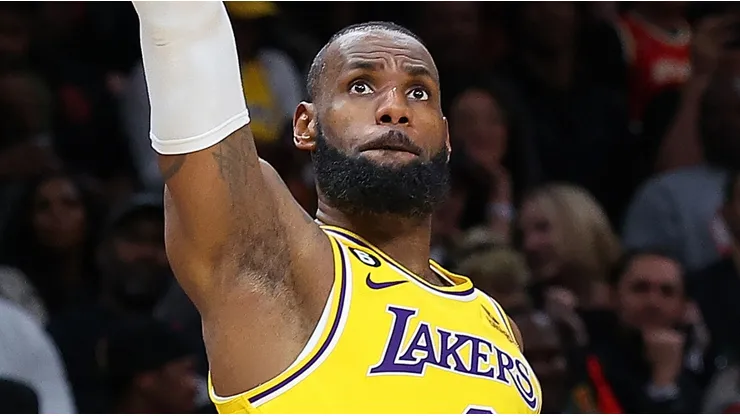 LeBron James con Los Angeles Lakers en la NBA.