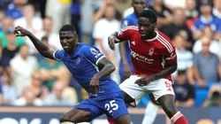 El volante ecuatoriano cometió un error que le costó a Chelsea