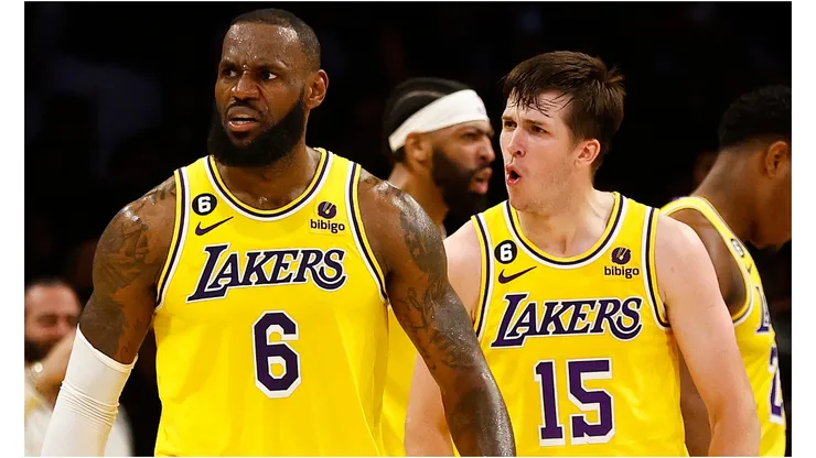 LeBron James y Austin Reaves