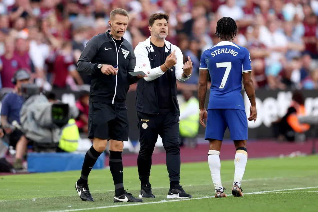 Mauricio Pochettino ahora puede disfrutar de Sterling (Photo by Julian Finney/Getty Images)