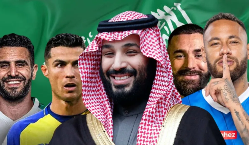 Mohamed Bin Salman y algunos de los principales fichajes de Arabia.
