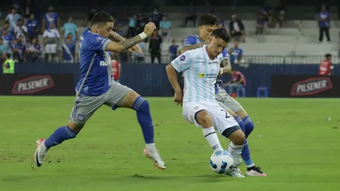 Universidad Católica reclama por su partido contra Emelec